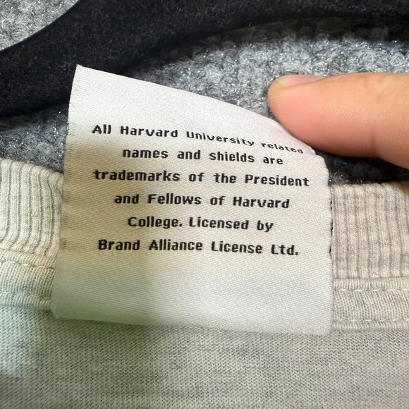 Harvard Universiry Shirt Adult Small Tshirt Gray Track Team Vintage Y2K 90s - Picture 7 of 10